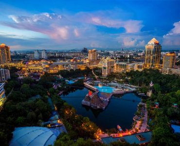 صن واي بيراميد